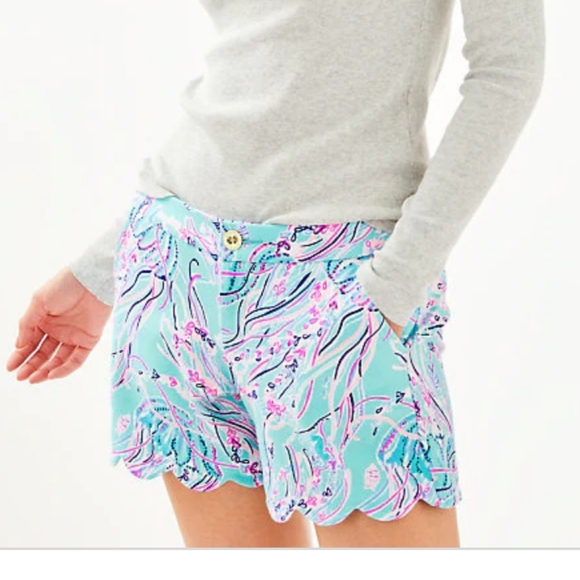 Lilly Pulitzer Pants - New lilly pulitzer knit buttercup shorts 10